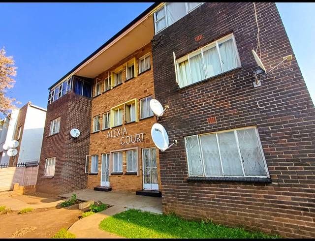 13 BEDROOM APARTMENT BLOCK FOR SALE IN PEACEHAVEN